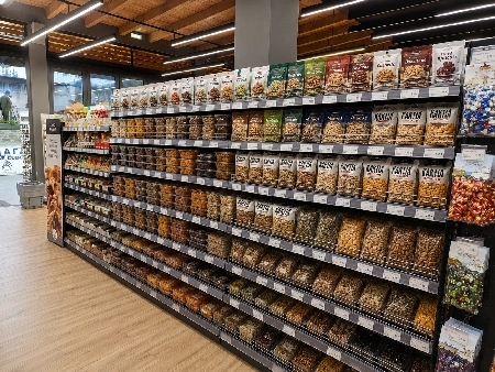 Healthy snacks dried fruits nuts and special diet products at TOPMARKET Sfakaki