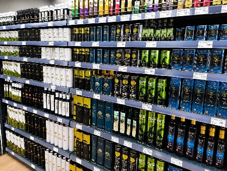 Κρητικό ελαιόλαδο και τοπικά προϊόντα σε προτάσεις προσφορών στο TOPMARKET